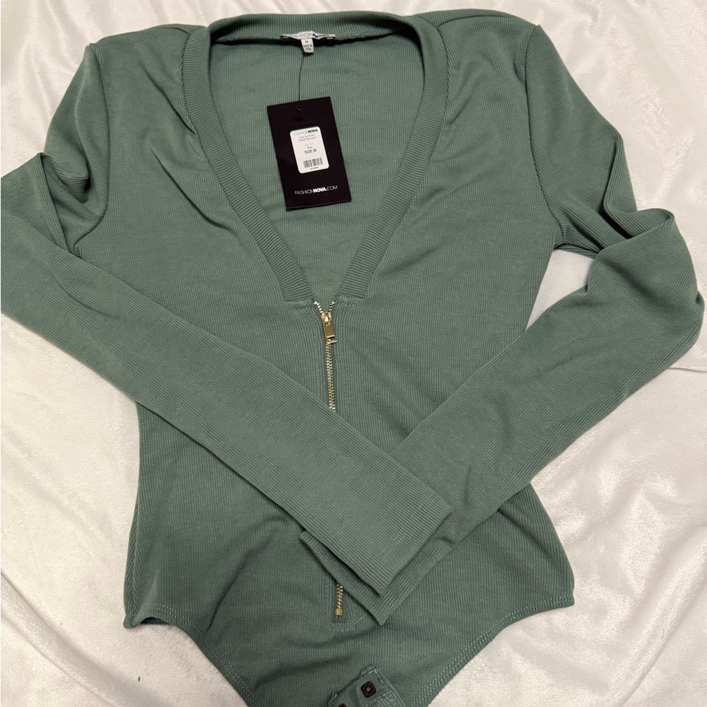 BRAND NEW- Fashion Nova Sage Long Sleeve Bodysuit